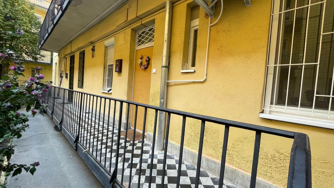Buda Garden Apartment Budapest Esterno foto